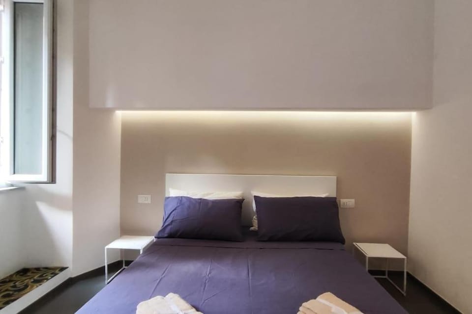 Cozy apartment near the Colosseum Apartment in Rome