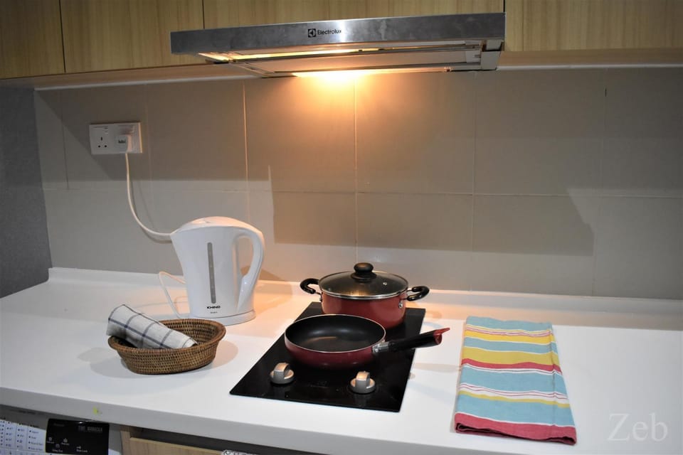 i-City【CASA SERENE】~Wifi/Netflix/Parking~7pax Apartment in Selangor, Malaysia