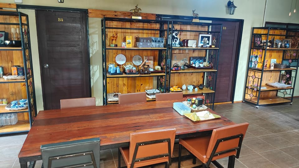 Communal lounge/ TV room