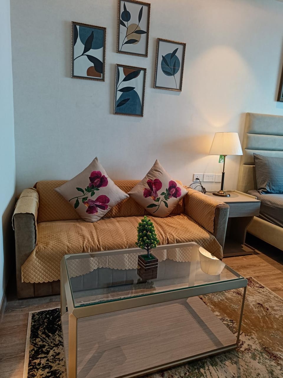 Luxury l Studio @ Sector-66 Central Gurgaon Apartment in Gurugram