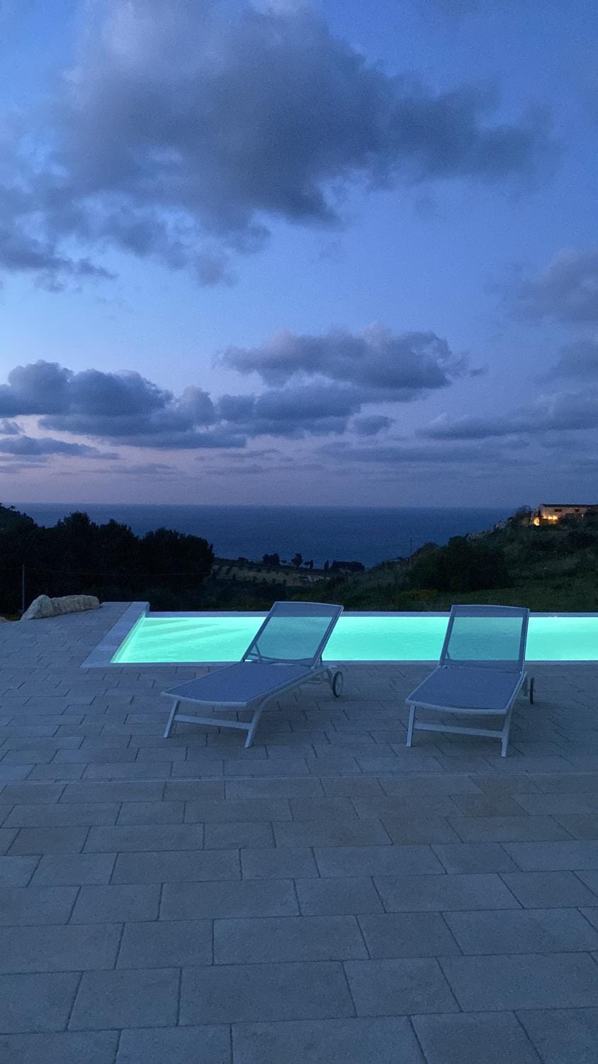 Pool view, Sea view, sunbed