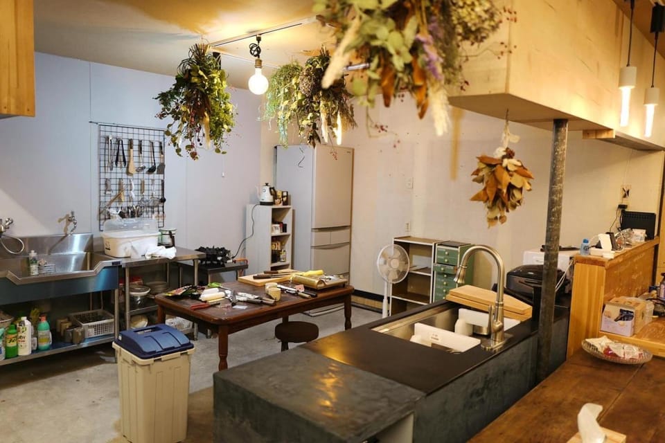 すくもBOX guesthouse Bed and Breakfast in Japan