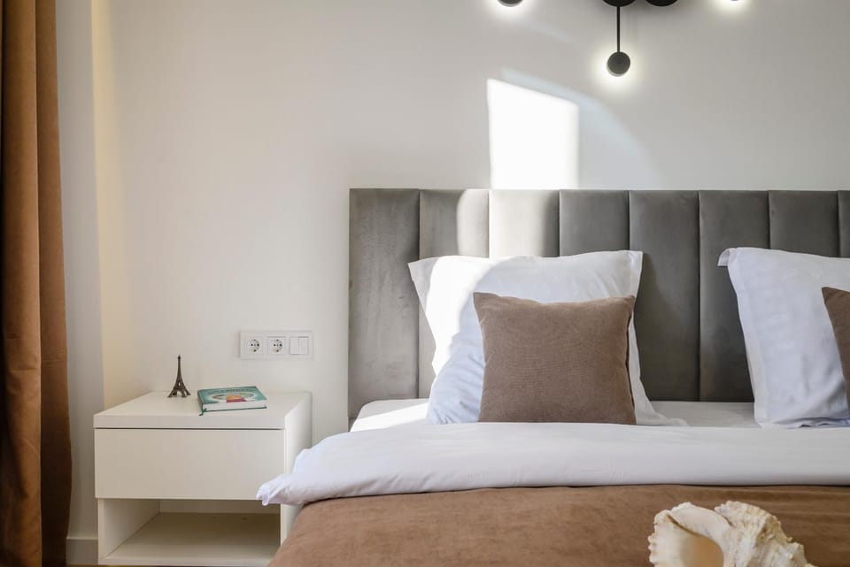 Five Business-class rooms in R-house near Mega Center Almaty Apartment in Almaty