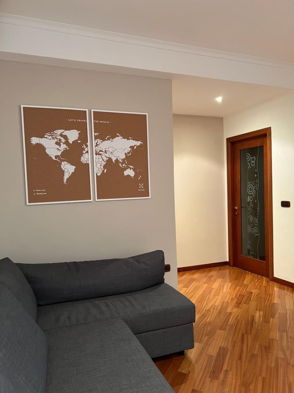 TV and multimedia, Living room, Lounge or bar, Seating area