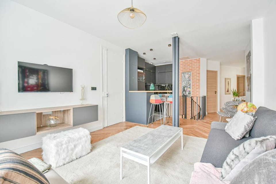 TV and multimedia, Living room