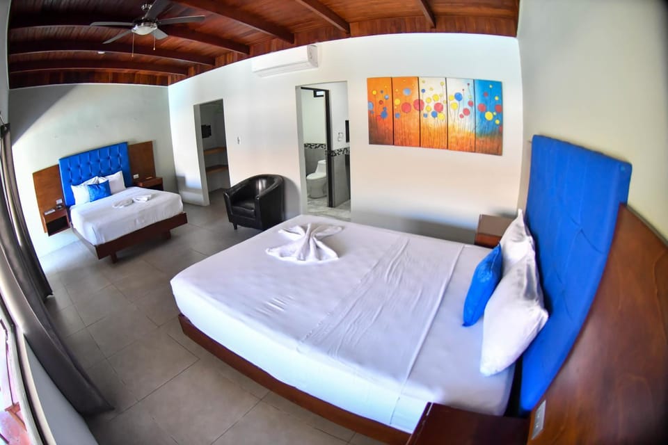 Republik Hotel & Steak House Hotel in Jaco
