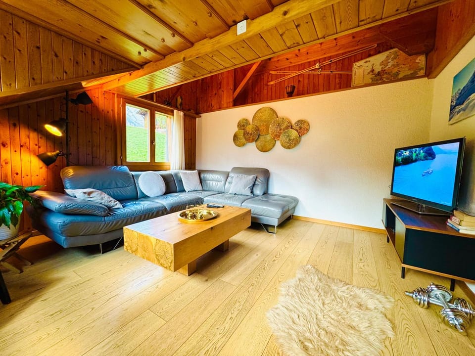 Cozy Apartment in Vintage House in Kandersteg Apartment in Canton of Valais
