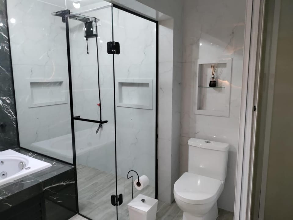Shower, Bathroom