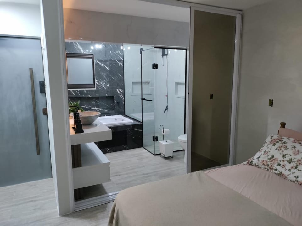 Shower, Bed, Bathroom, Photo of the whole room, Bedroom