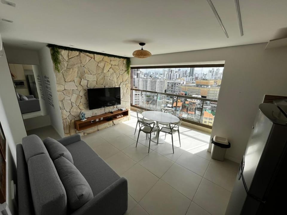 Patio, TV and multimedia, View (from property/room), Living room, Seating area, Dining area