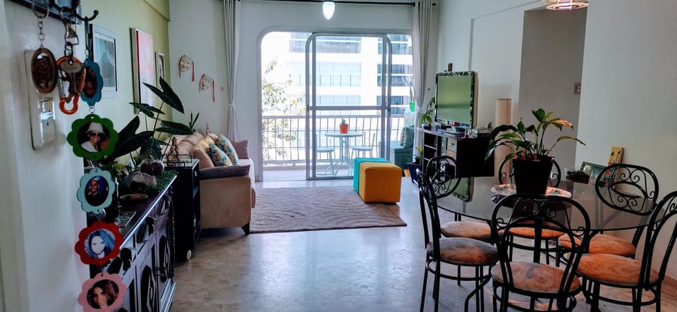 Apto PITANGUEIRAS SACADA-5Min Praia 1 vaga SERV PRAIA-6P Apartment in State of São Paulo