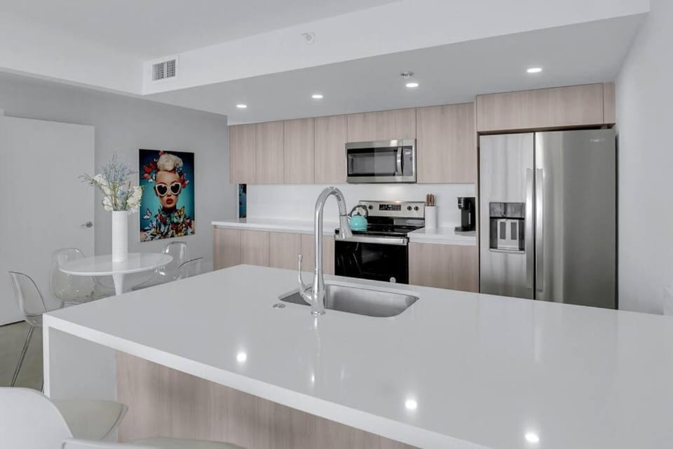 Coffee/tea facilities, Kitchen or kitchenette, Dining area, dishwasher, minibar, pet friendly, stove, toaster