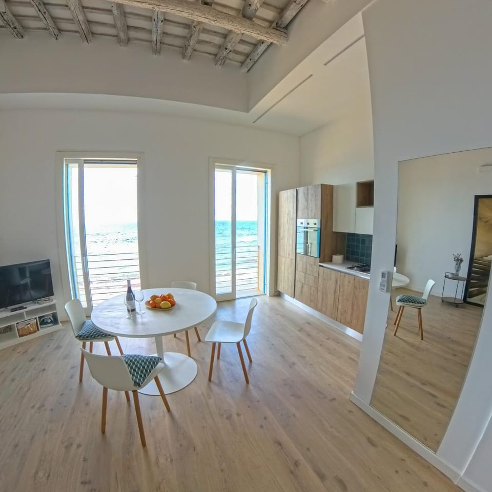 Kitchen or kitchenette, Living room, Seating area