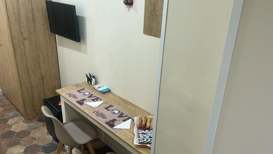 Dining area, hair dresser, wardrobe