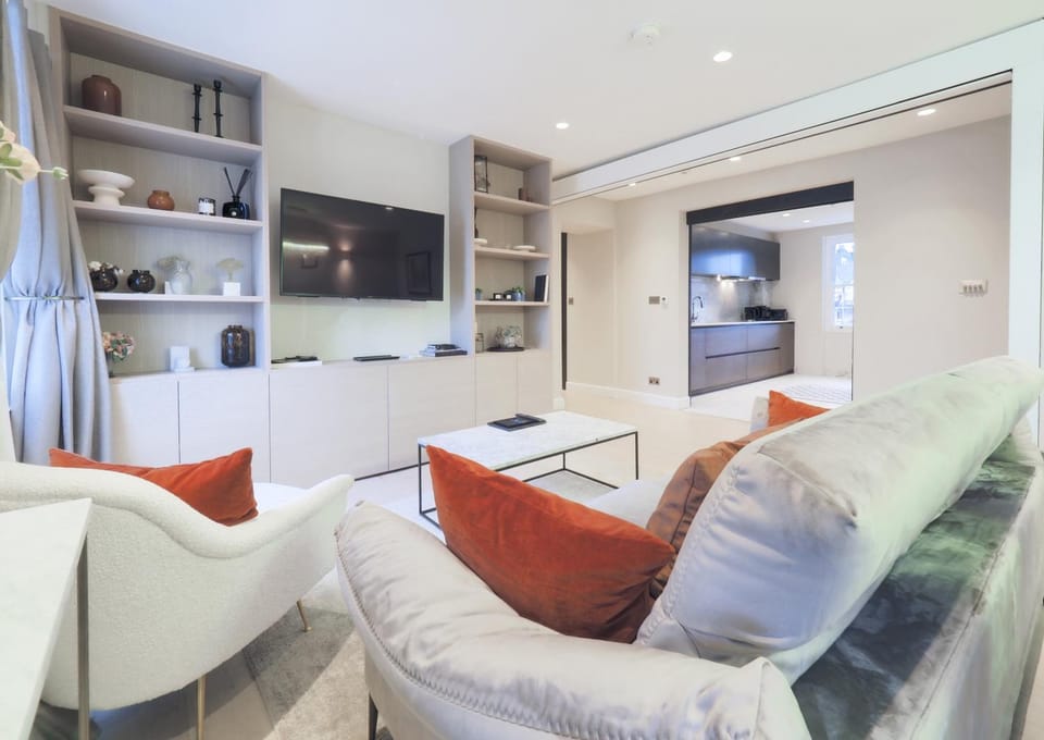 Luxury 3 Bedroom Flat in Maida Vale Apartment in City of Westminster