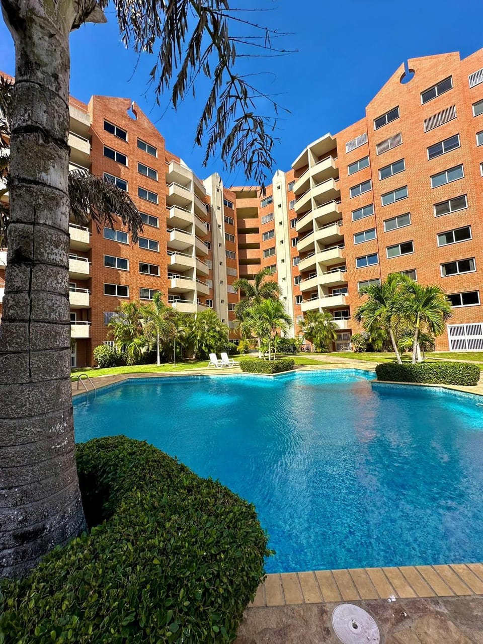 Property building, Swimming pool