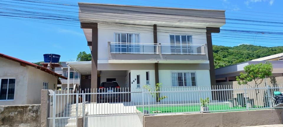 Property building, Day, View (from property/room), Balcony/Terrace