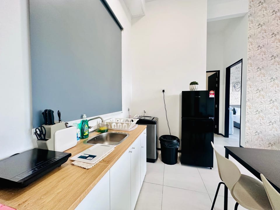 New Cozy & Drive Urban Suite by WL CP Apartment in George Town