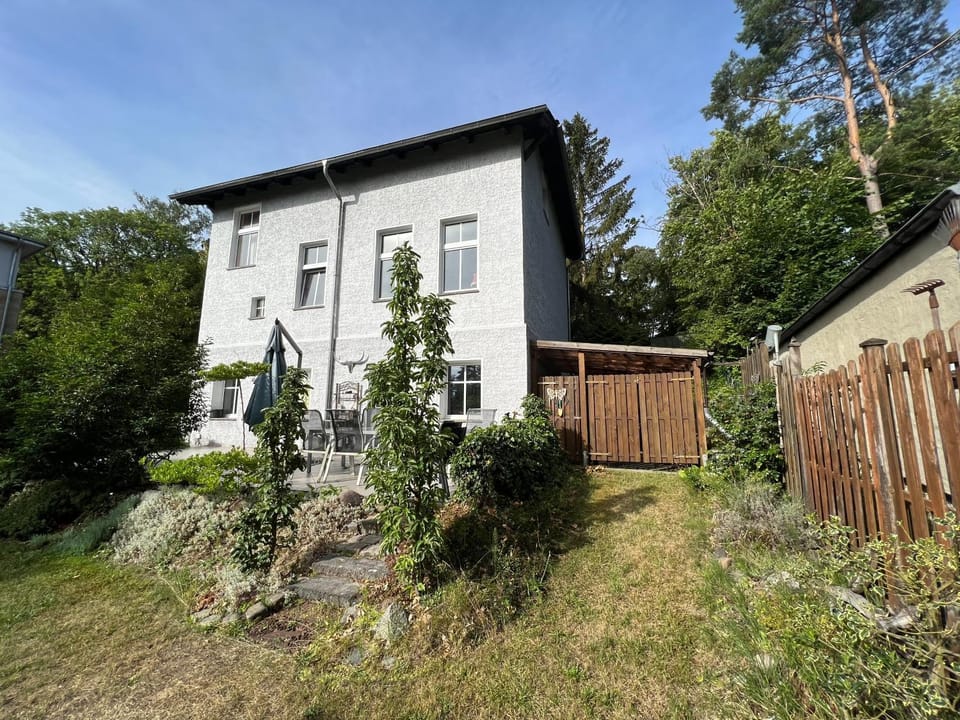 Property building, Garden