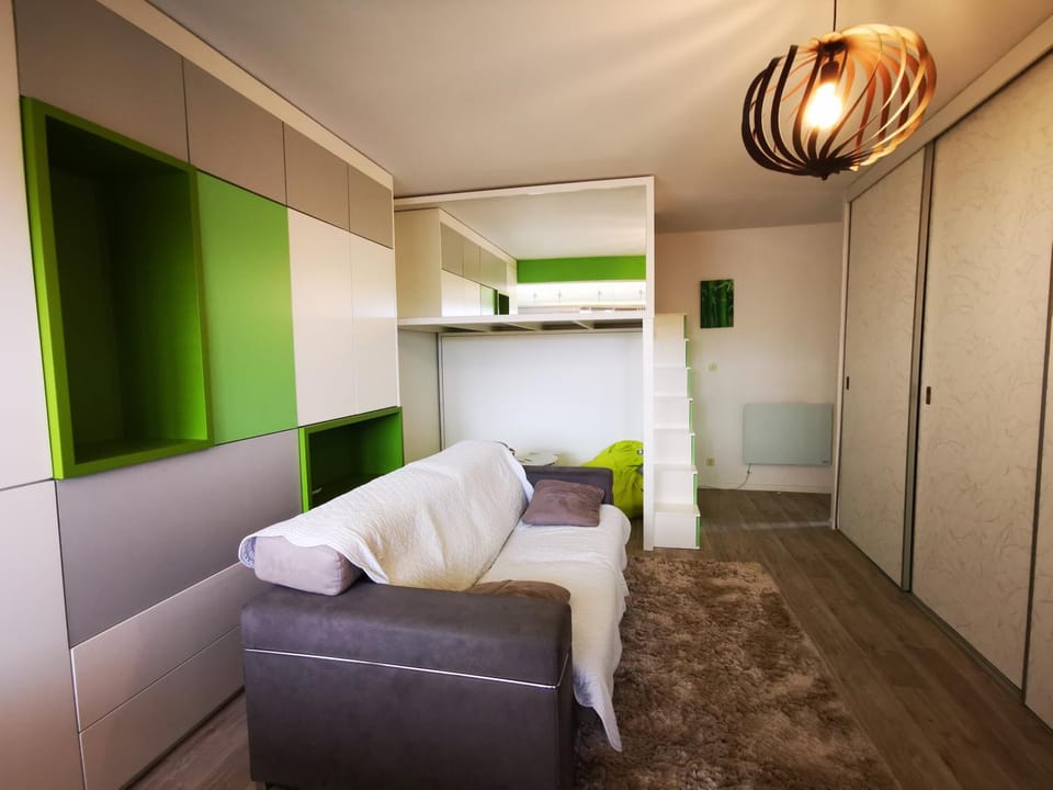 Le petit Bois en bord de mer - climatisé, commerces et plage Apartment in Argeles-sur-Mer