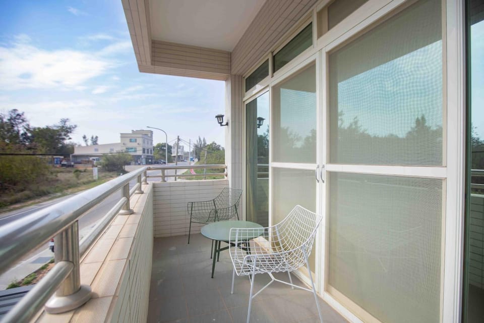 Patio, View (from property/room), Balcony/Terrace