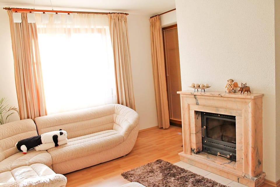 Living room, Seating area, flat iron