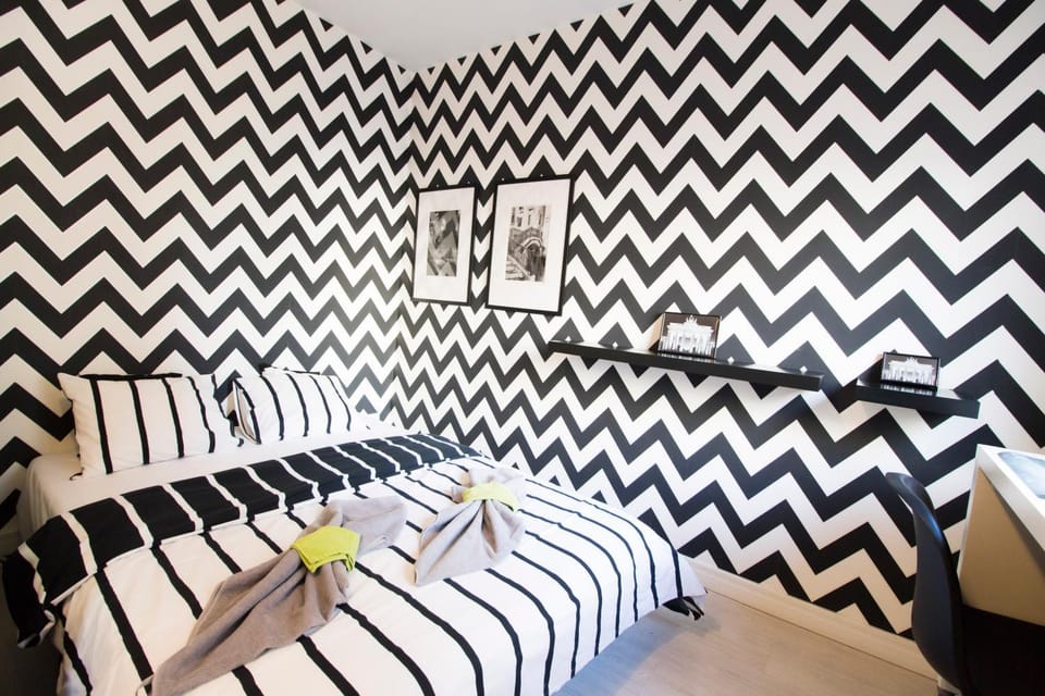 Bed, Photo of the whole room