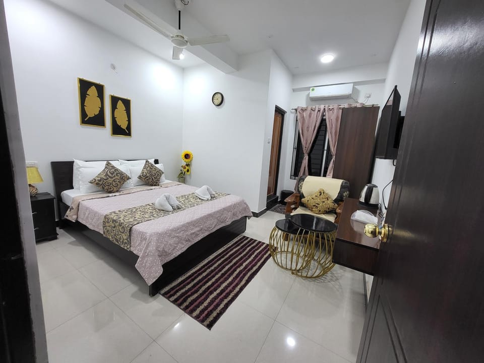 Hebron Haven Vacation rental in West Bengal
