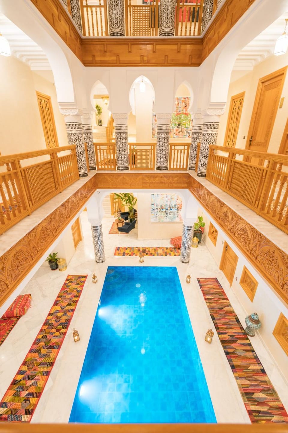 Property building, Pool view, Swimming pool