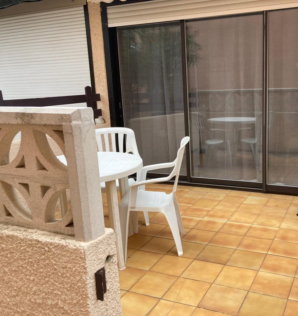 Property building, Balcony/Terrace