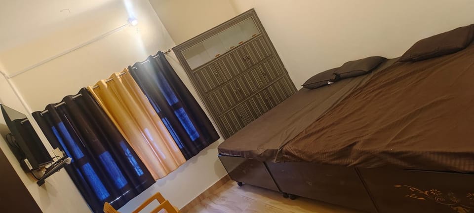 Bed, Photo of the whole room