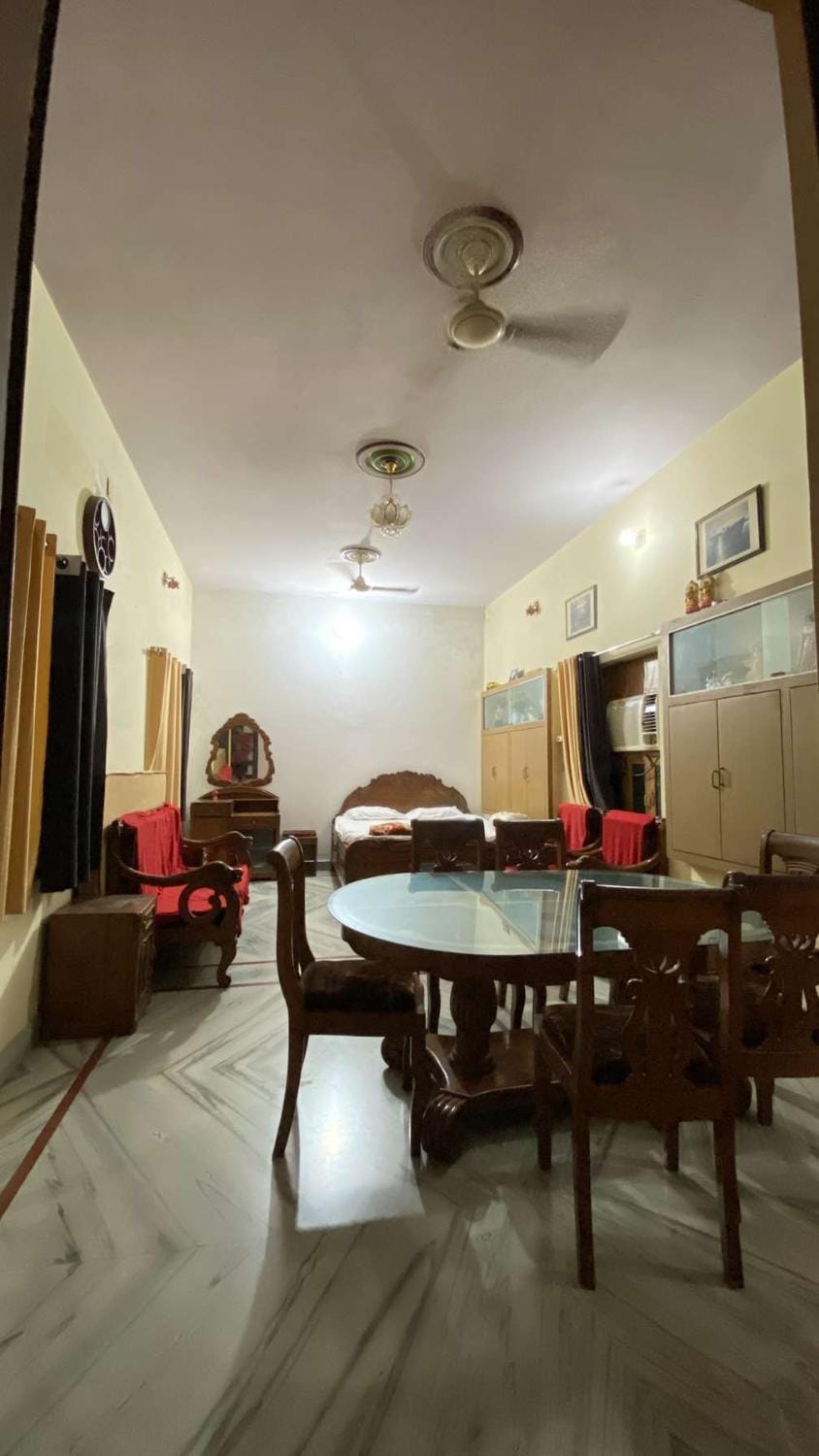 Dining area, wardrobe, air conditioner