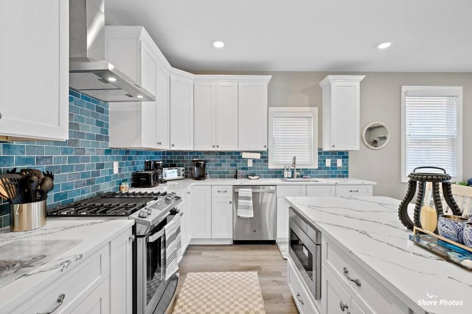 Kitchen or kitchenette, dishwasher, minibar, pet friendly, stove, toaster
