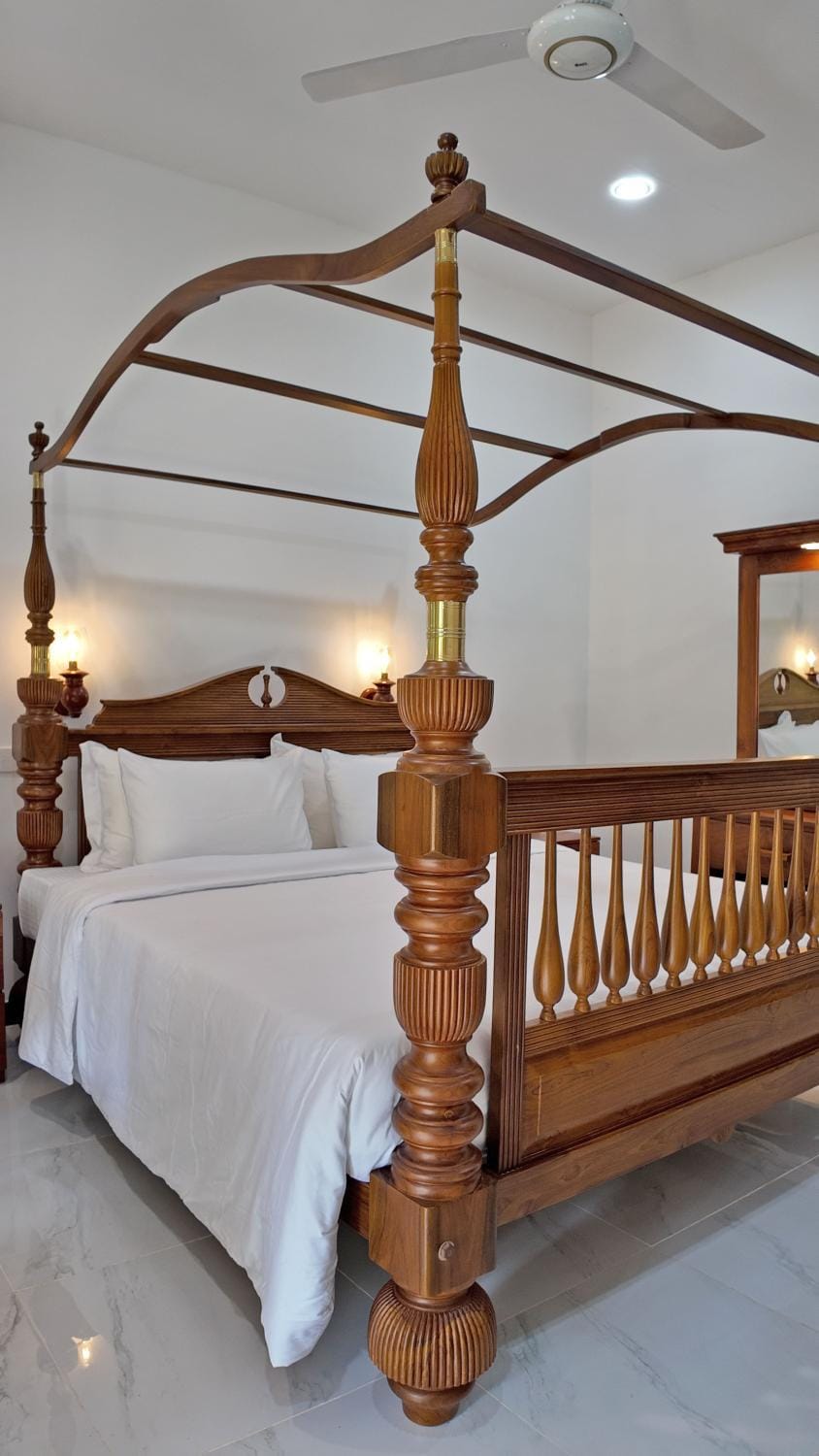 Bedroom, room service