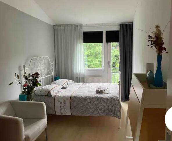 Charming Rooms with free parking Bed and Breakfast in Amsterdam