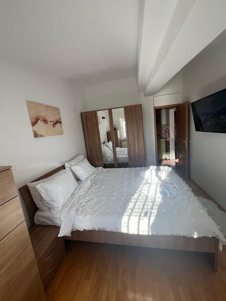 Bed, Photo of the whole room, Bedroom, wardrobe