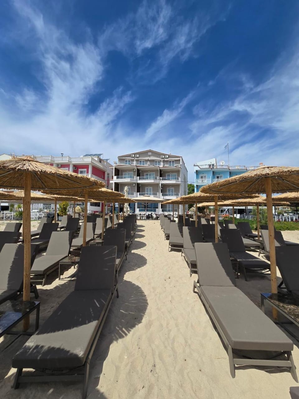 Anna Beach Suites Hotel in Limenaria