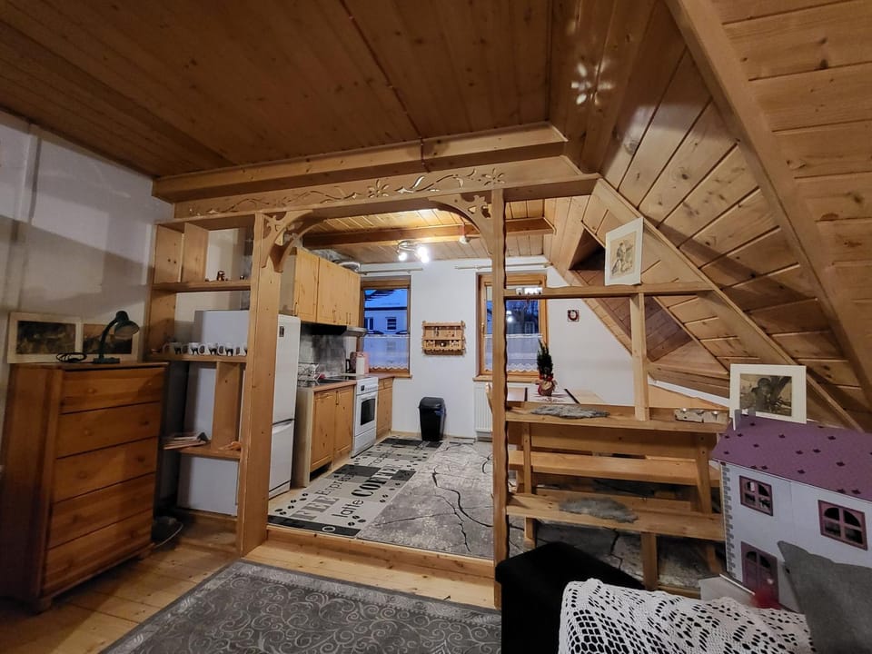 Bed, Kitchen or kitchenette, Photo of the whole room, Bedroom, pet friendly