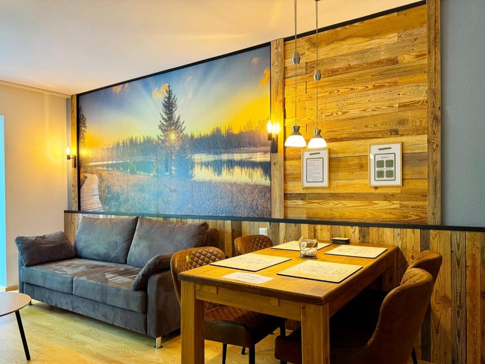 Living room, Seating area, Dining area