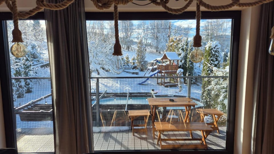 Balcony/Terrace, Garden view