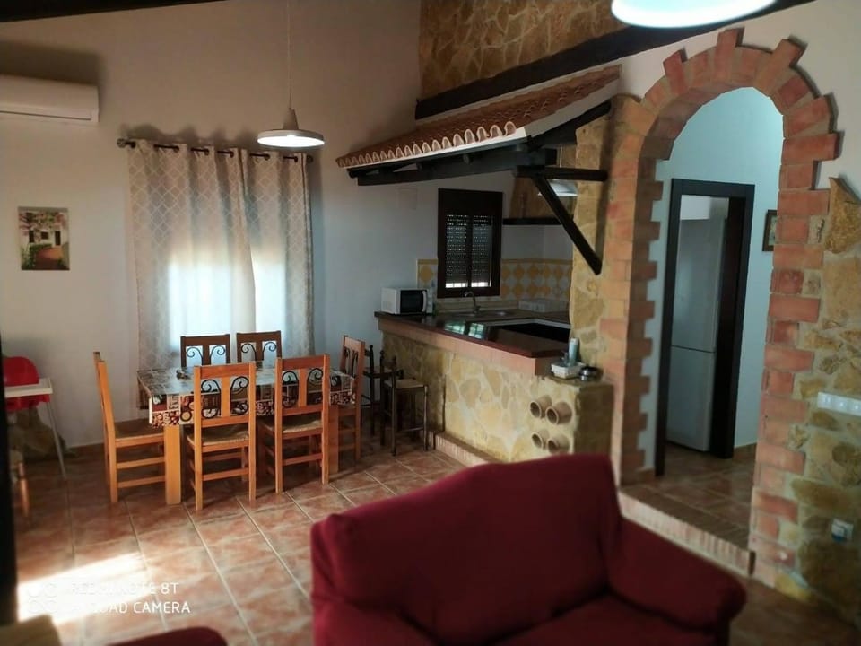 La sombra del lagarto Villa in Sierra Norte de Sevilla