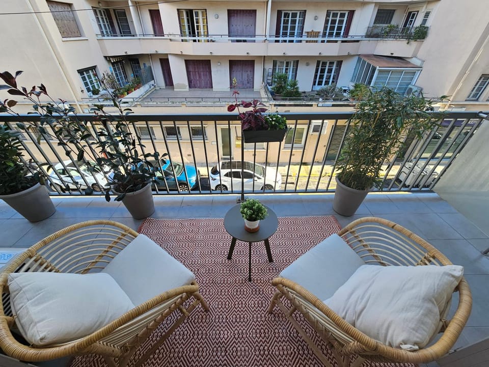 Patio, Balcony/Terrace