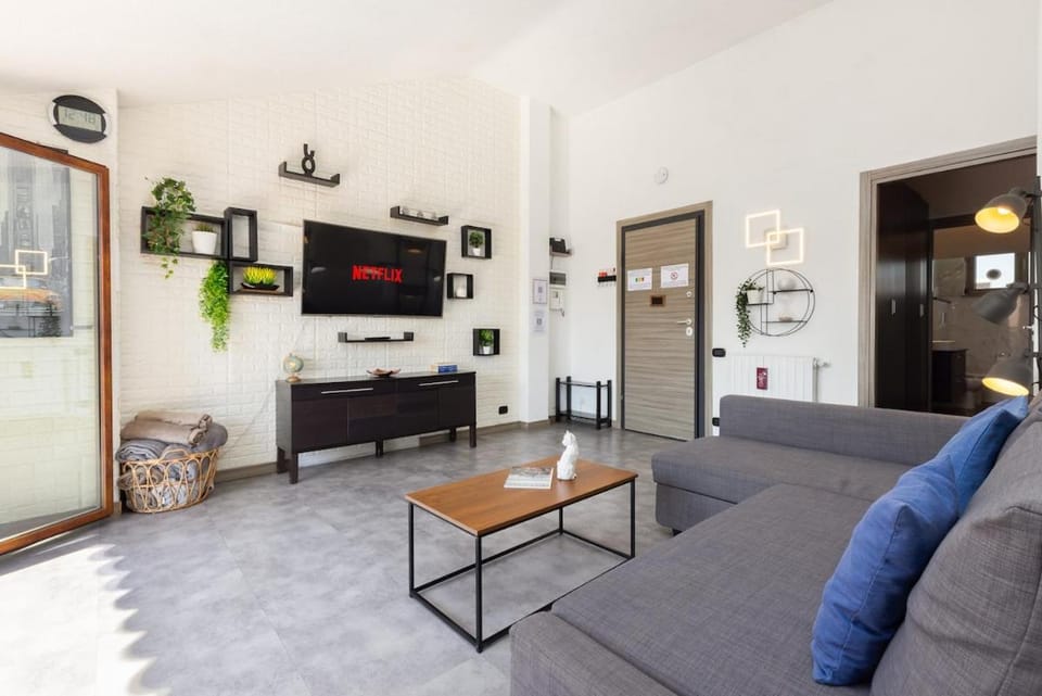 8Min Airport Orio Al Serio - Attico Lusso e Terrazza Apartment in Lombardy