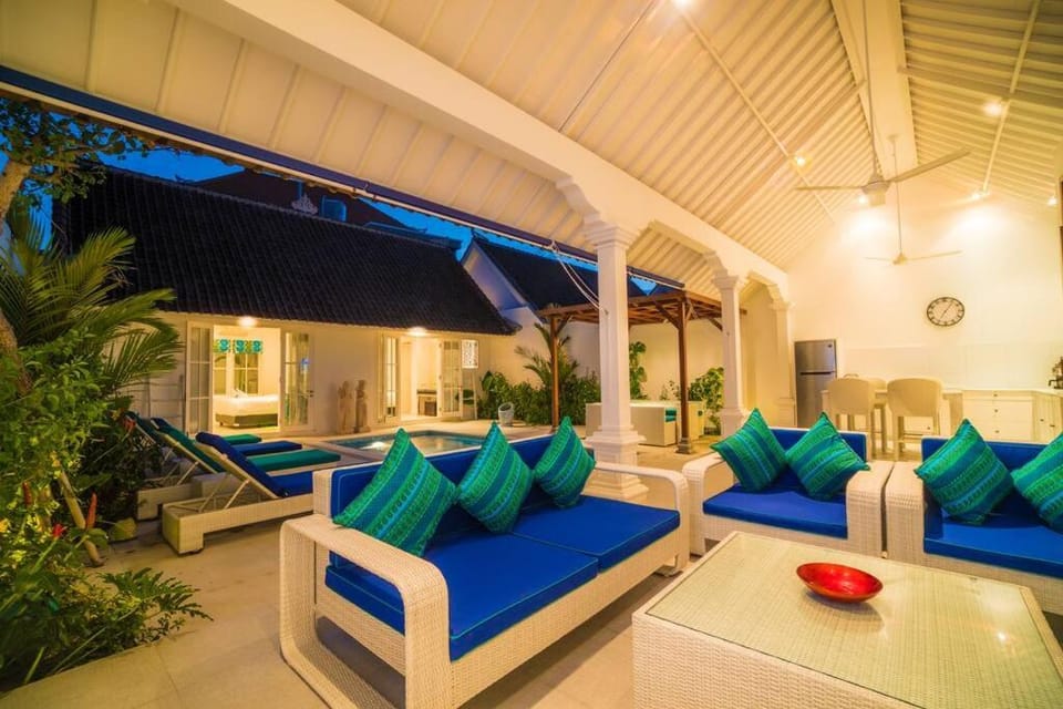 Villa Ley Charming 2 Bedroom Villa Seminyak Private Pool Villa in Kuta
