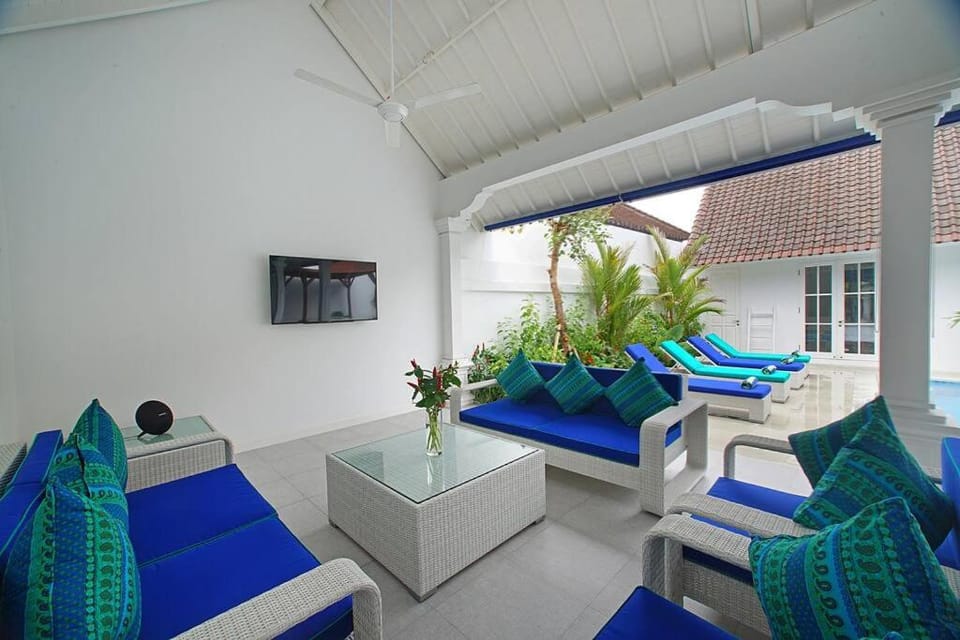 Villa Ley Charming 2 Bedroom Villa Seminyak Private Pool Villa in Kuta