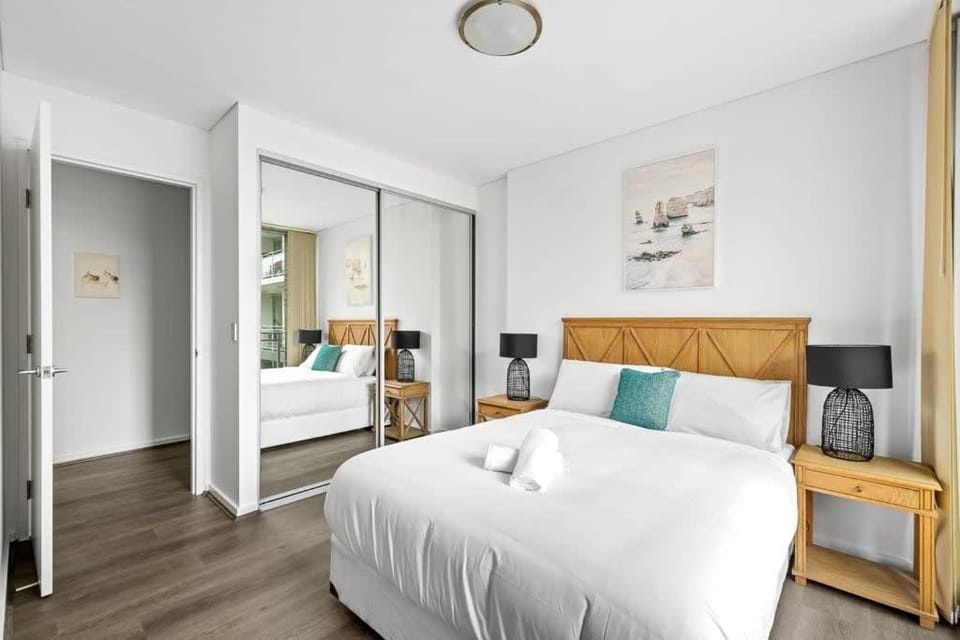 2BR Apt in Strathfield Sleeps 6 Apartment in Sydney