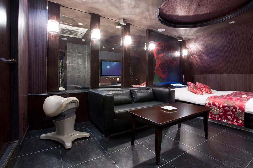 もしもしピエロ NEO 京都店 Love hotel in Kyoto