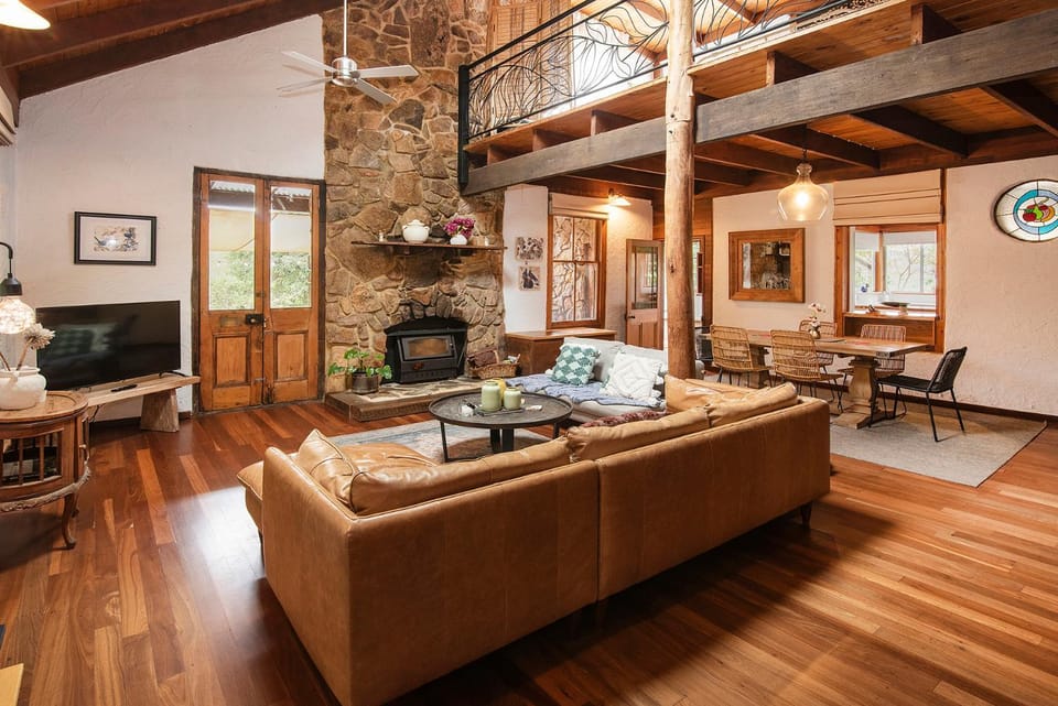 The Enchanted Stone Cottage House in Margaret River