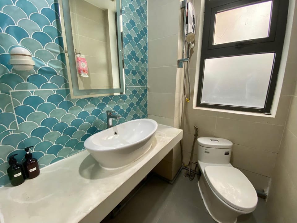 Bathroom, bidet