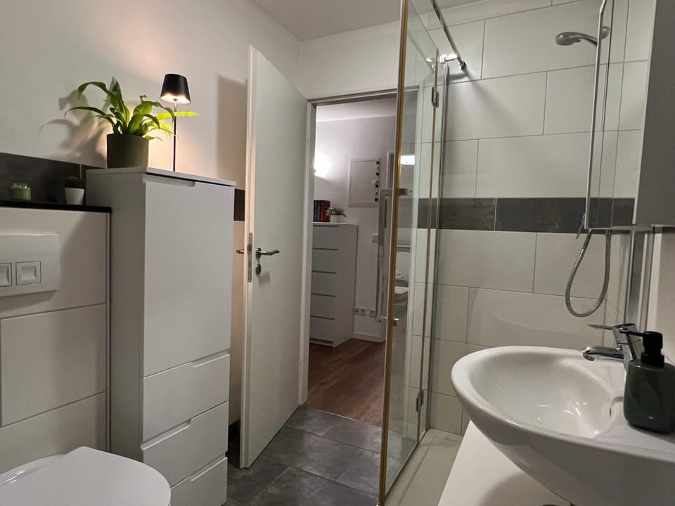 Shower, Toilet, Bathroom